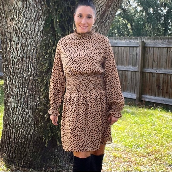 NWT Camel Dalmatian Print Smocked Mini Dress - Picture 3 of 3